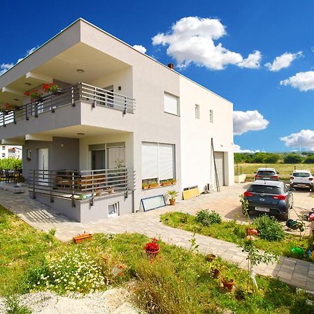 Apartment Maurizia 2341 Fazana Exterior photo